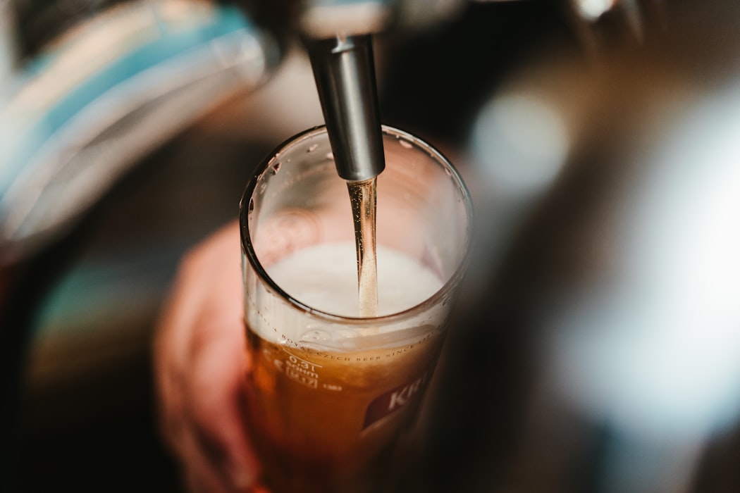 Can We Use Beer To Lighten Hair?