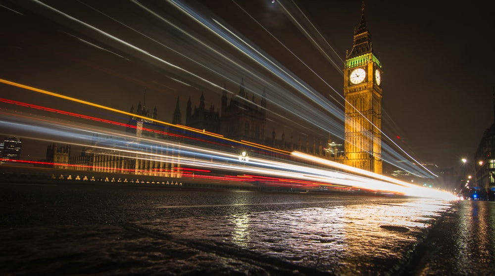 photographie timelapse de Big Ben l’horloge