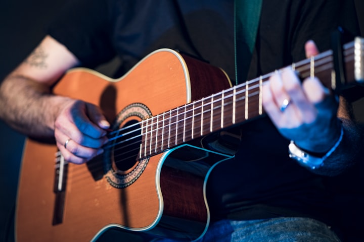 Guitar Lessons : Activities for Seniors Citizens and Alzheimers Disease Prevention
