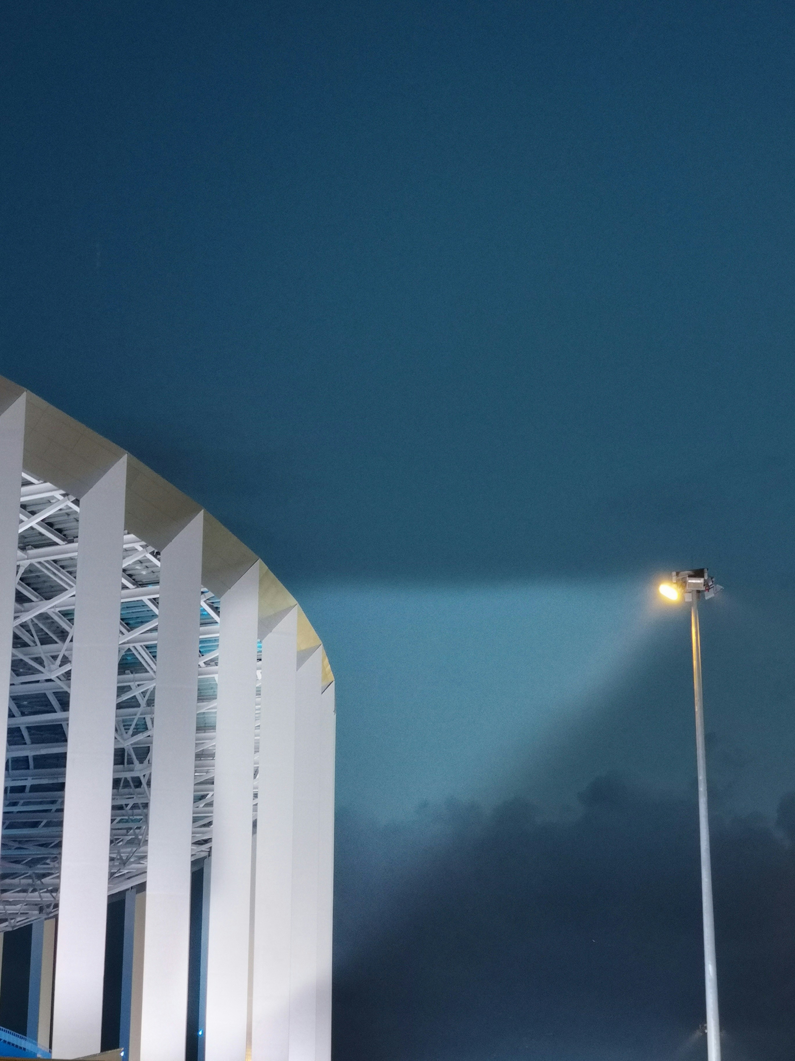 what's the difference between a spotlight and a floodlight - VST LED Floodlight Installation