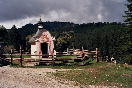 photo of Oberammergau Hut near Jochberg