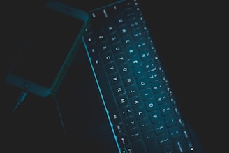 black laptop computer