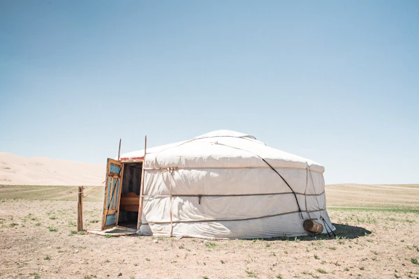 yurt building
