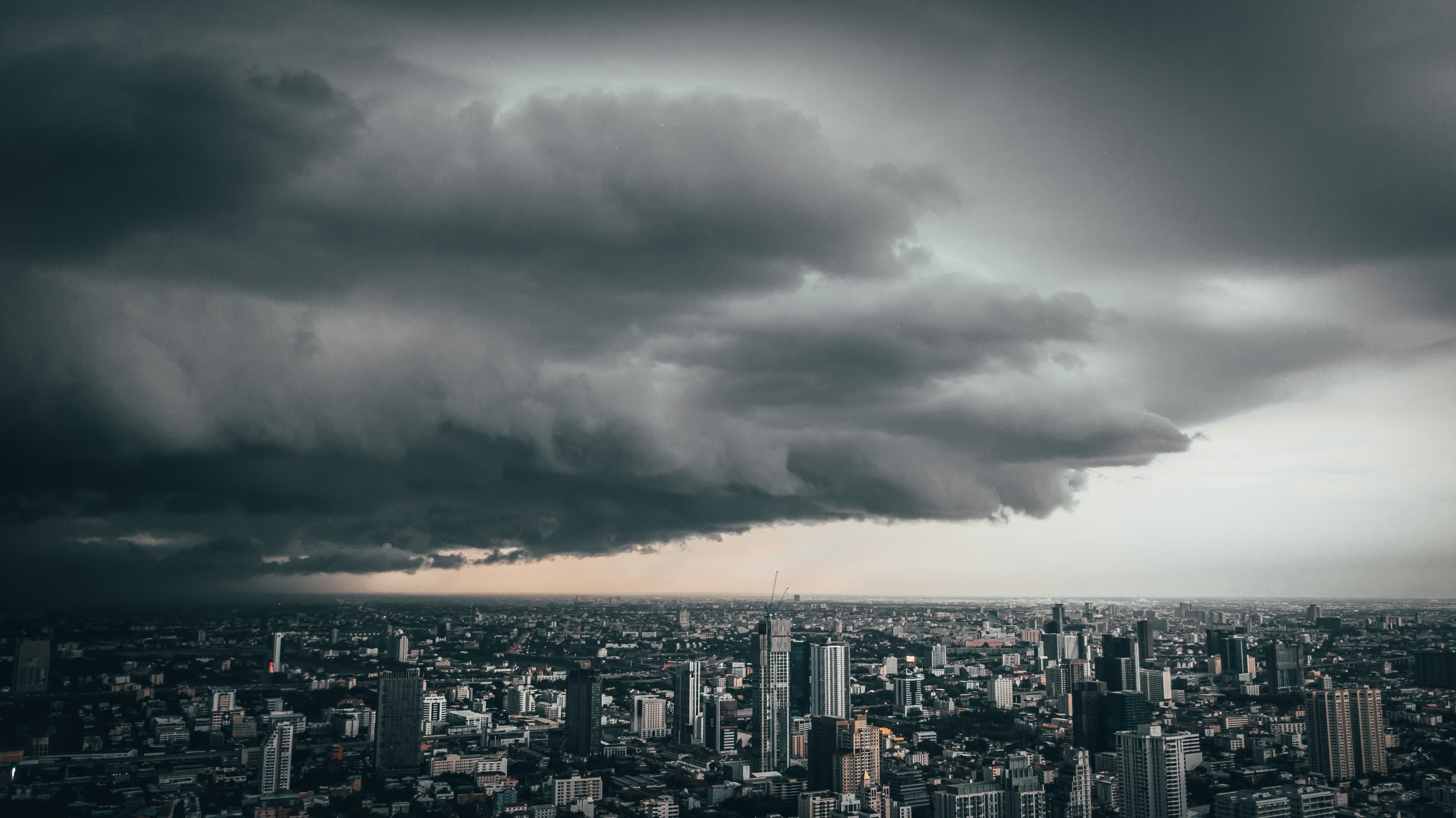 Here are a few options:  Securing Multi Cloud Environments from Threats.  Securing Multi Cloud Environments, protection.  Threat protection: Multi Cloud security.