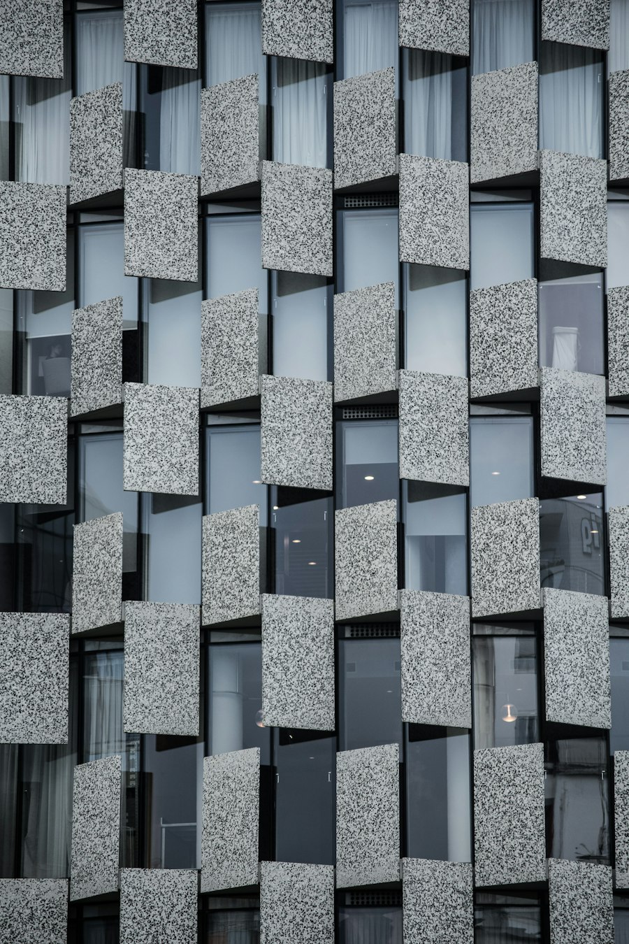 Modular panel facade of a building