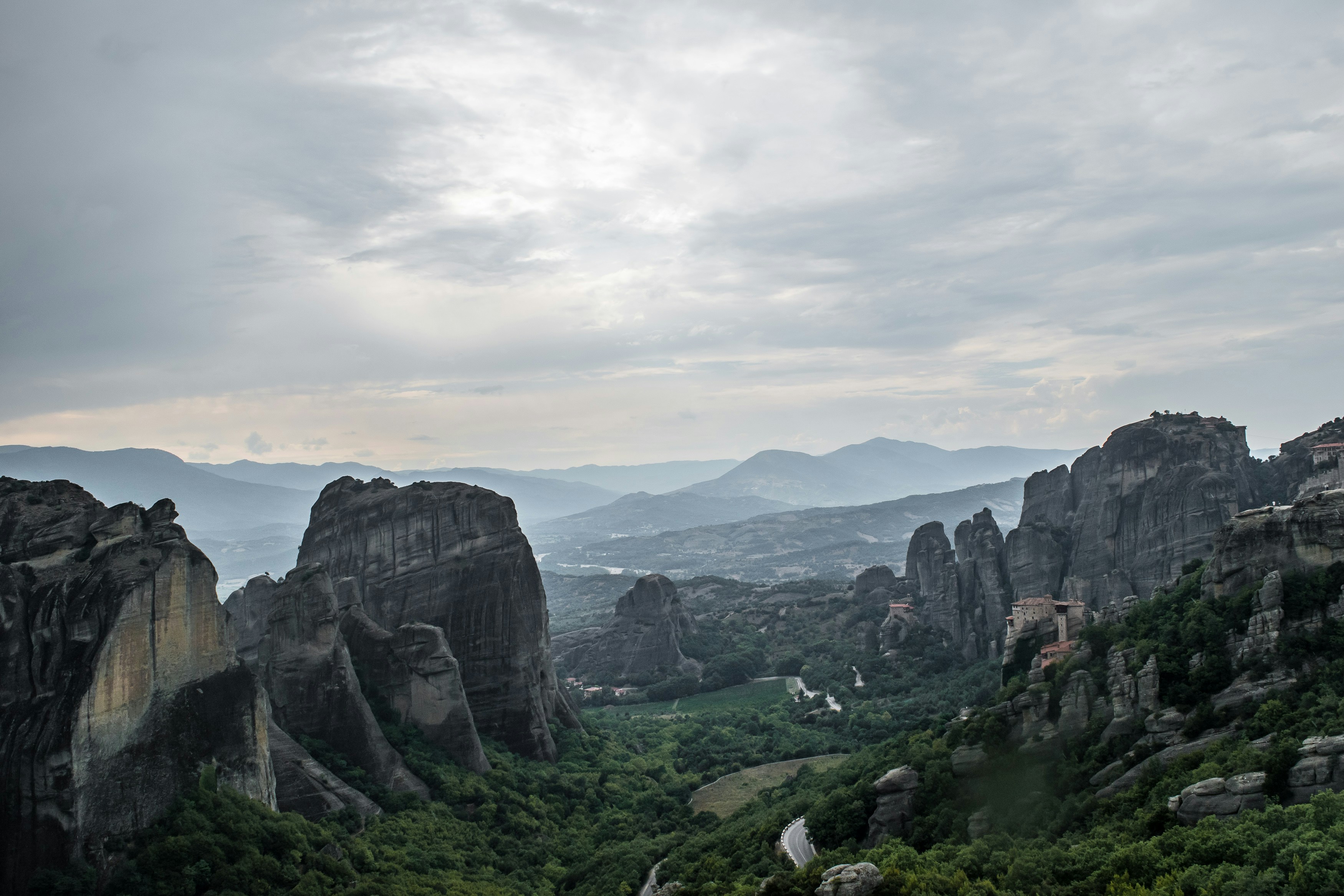 Meteora – Food & Dining Culture