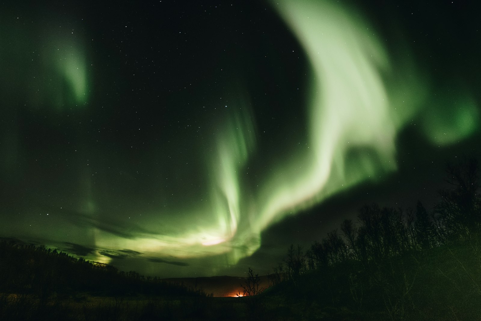 Fujifilm XF 14mm F2.8 R sample photo. Aurora borealis photography