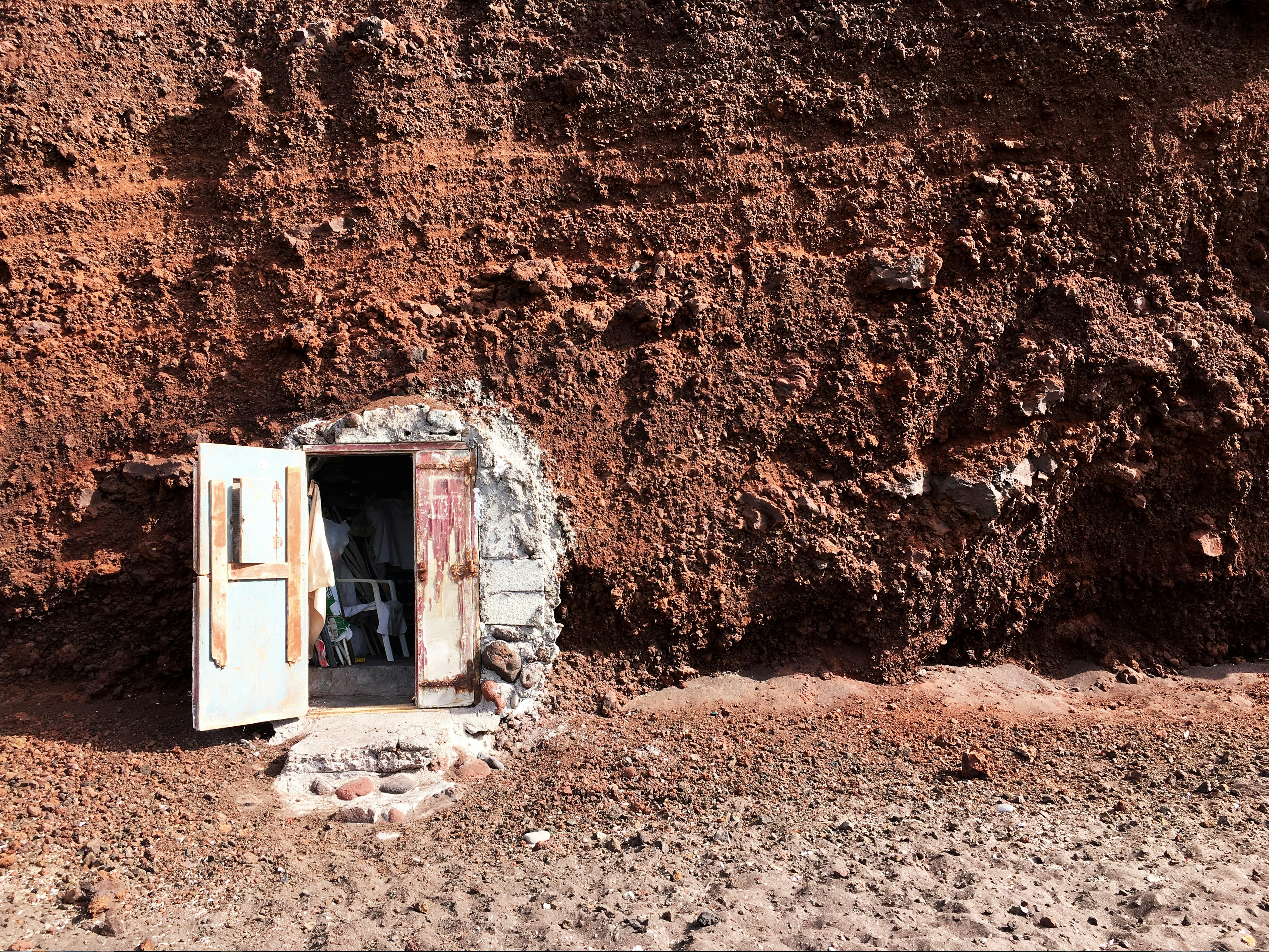 photo-1536622751467-ce48f5e563ef?ixid=MXwxMjA3fDB8MHxwaG90by1wYWdlfHx8fGVufDB8fHw%3D&ixlib=rb-1.2.1&auto=format&fit=crop&w=967&q=80