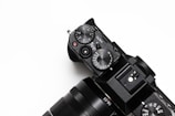 black DSLR camera