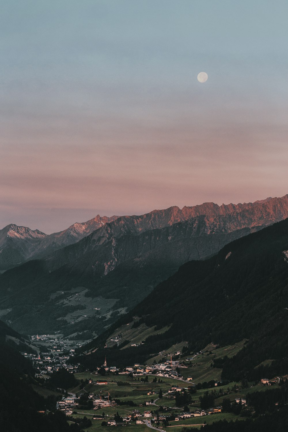 Fotografía aérea de montaña