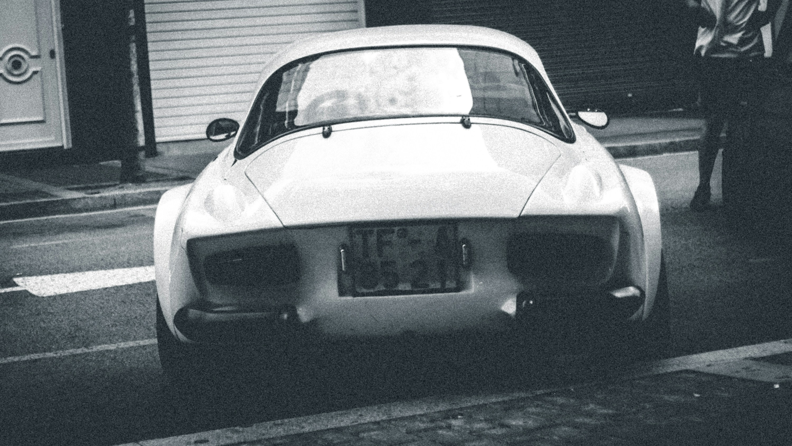 Photo by georgesultan