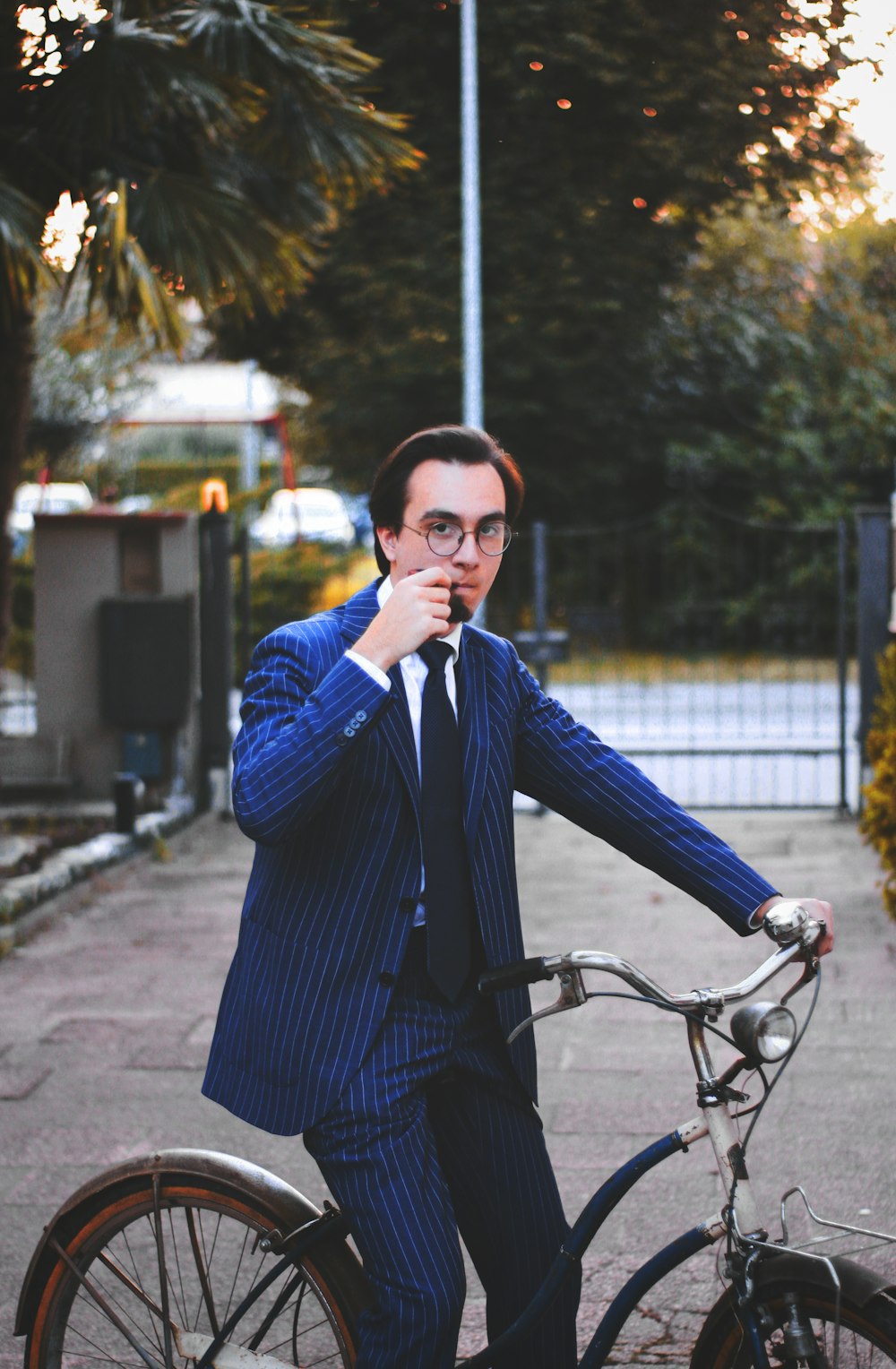 man riding bicycle during daytime