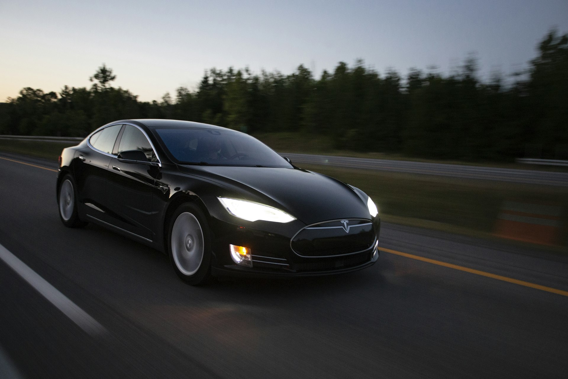 Electric Highway & Fleet Corridor