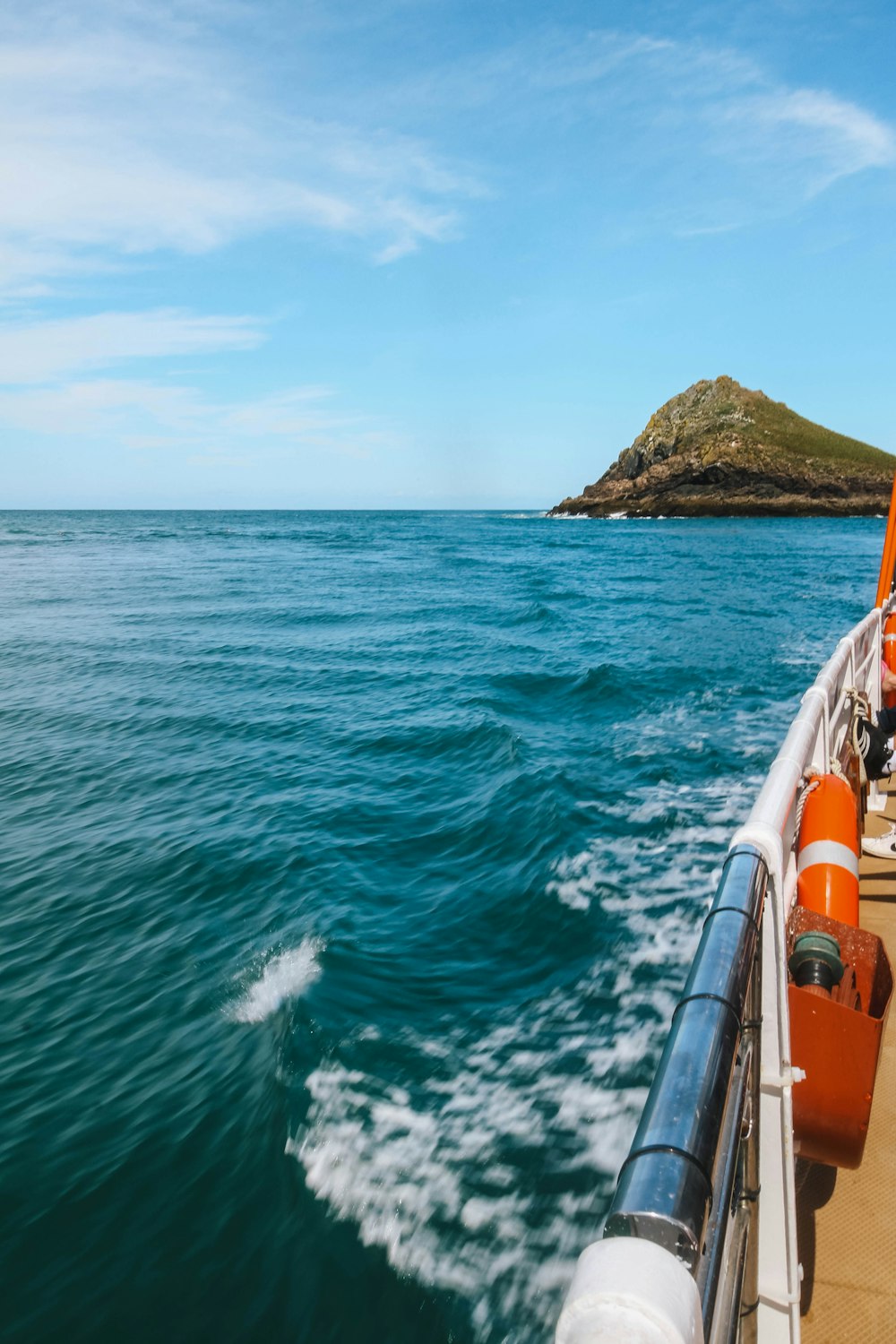 island view in front of boat