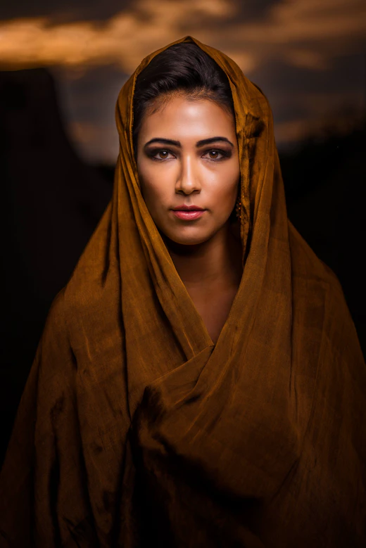 Portrait en têtescarf