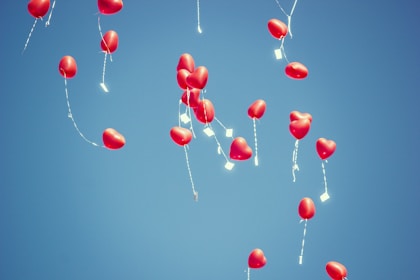 red heart balloon lot