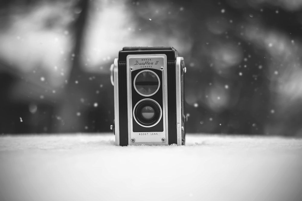 black and grey camera