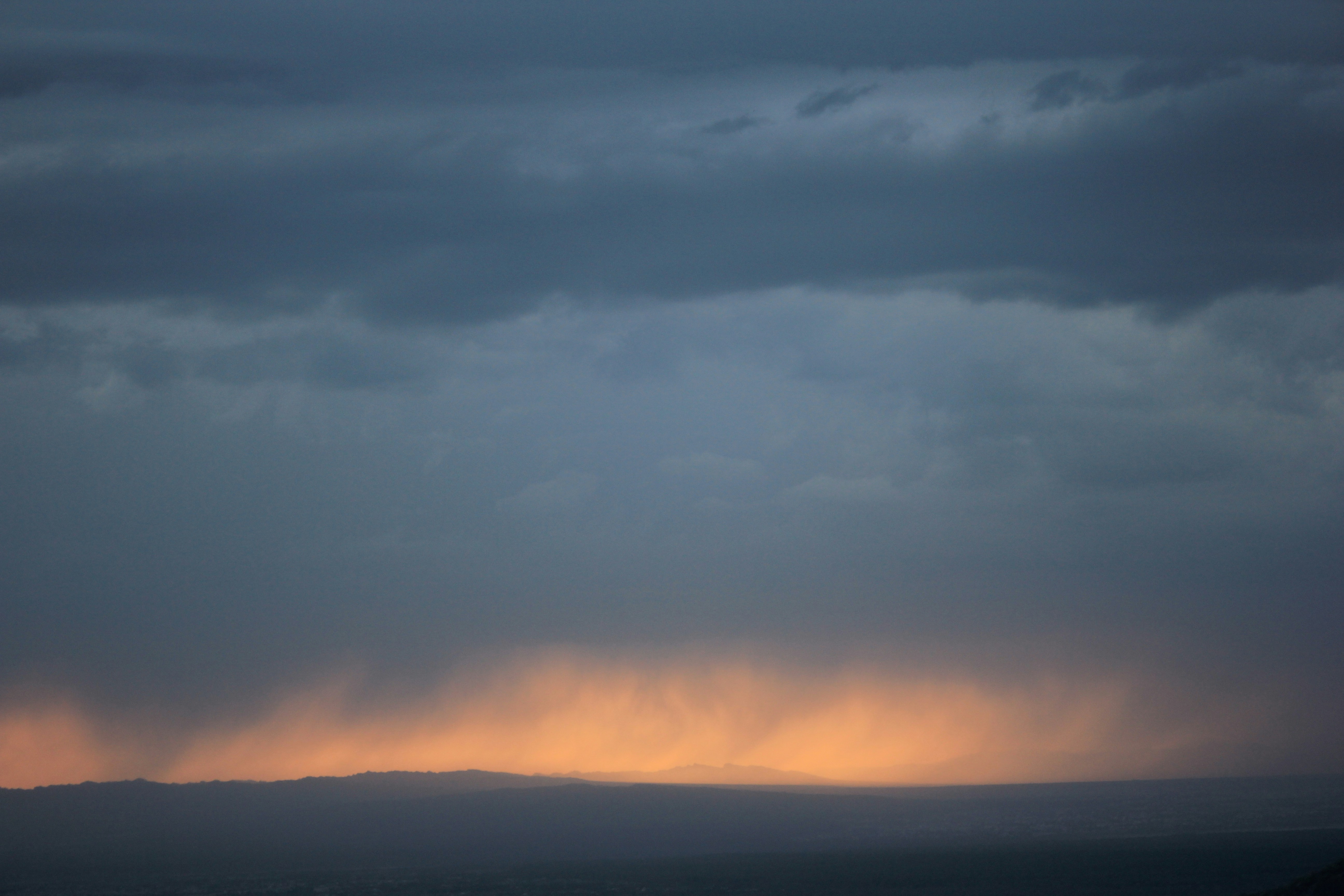 Photo by adibbehrooz