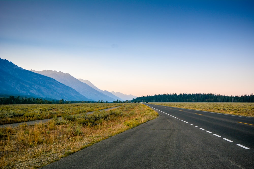 gray asphalt road