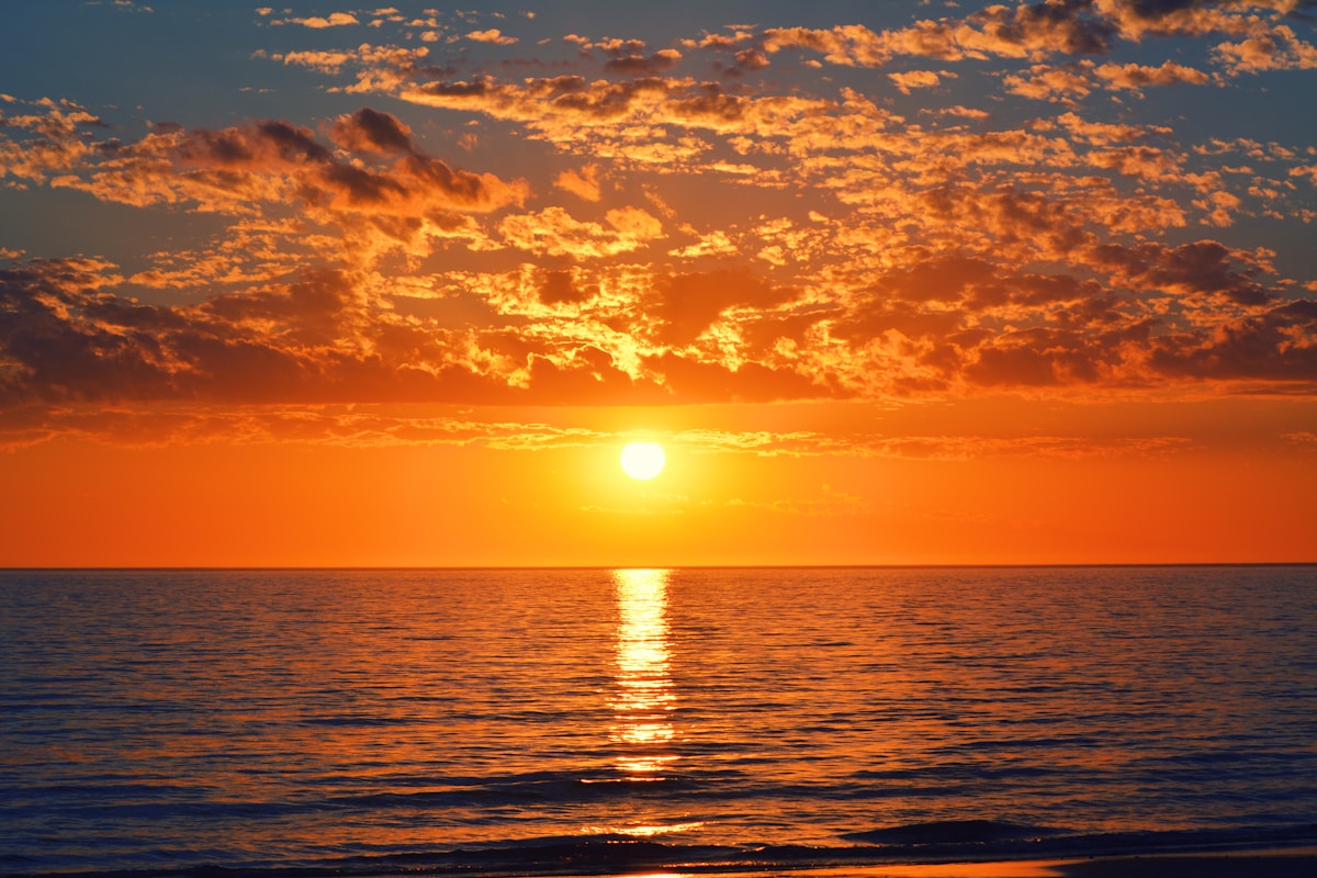 夕日