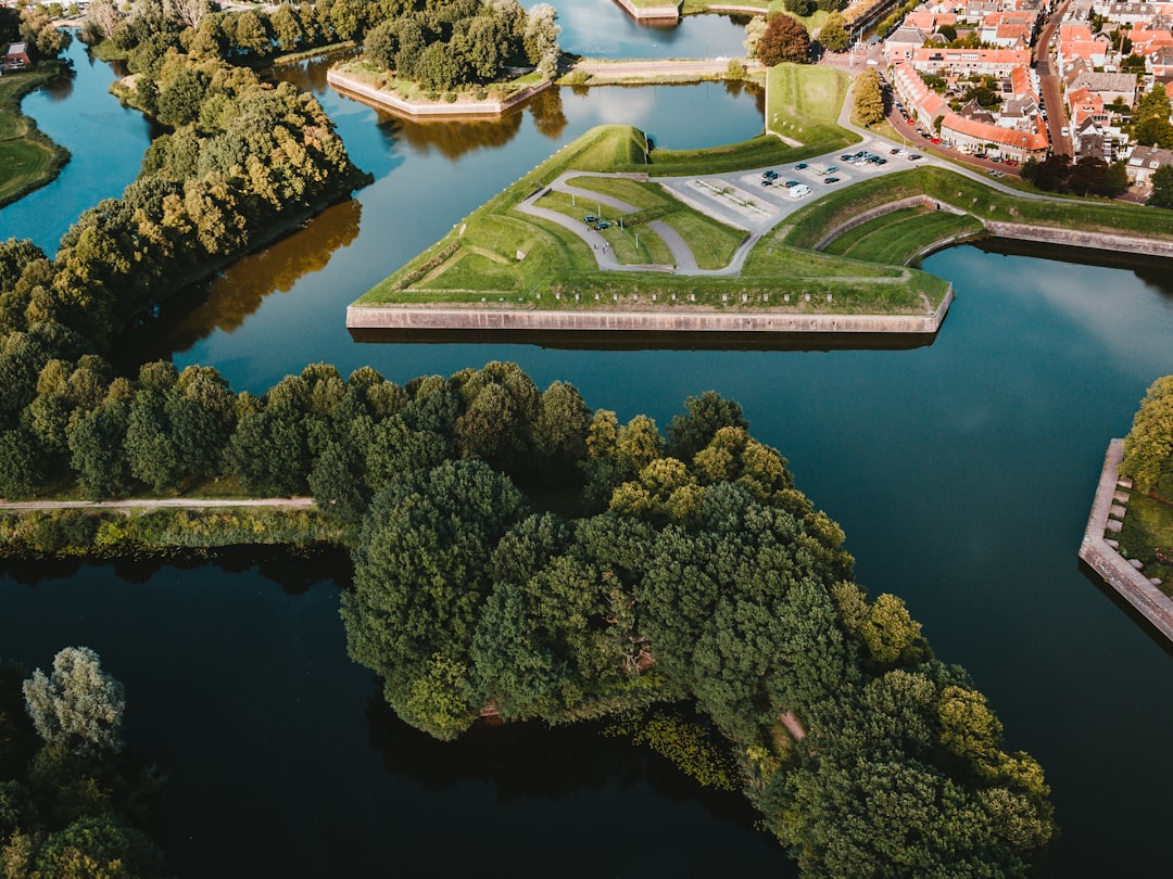 travelers stories about Waterway in Naarden, Netherlands