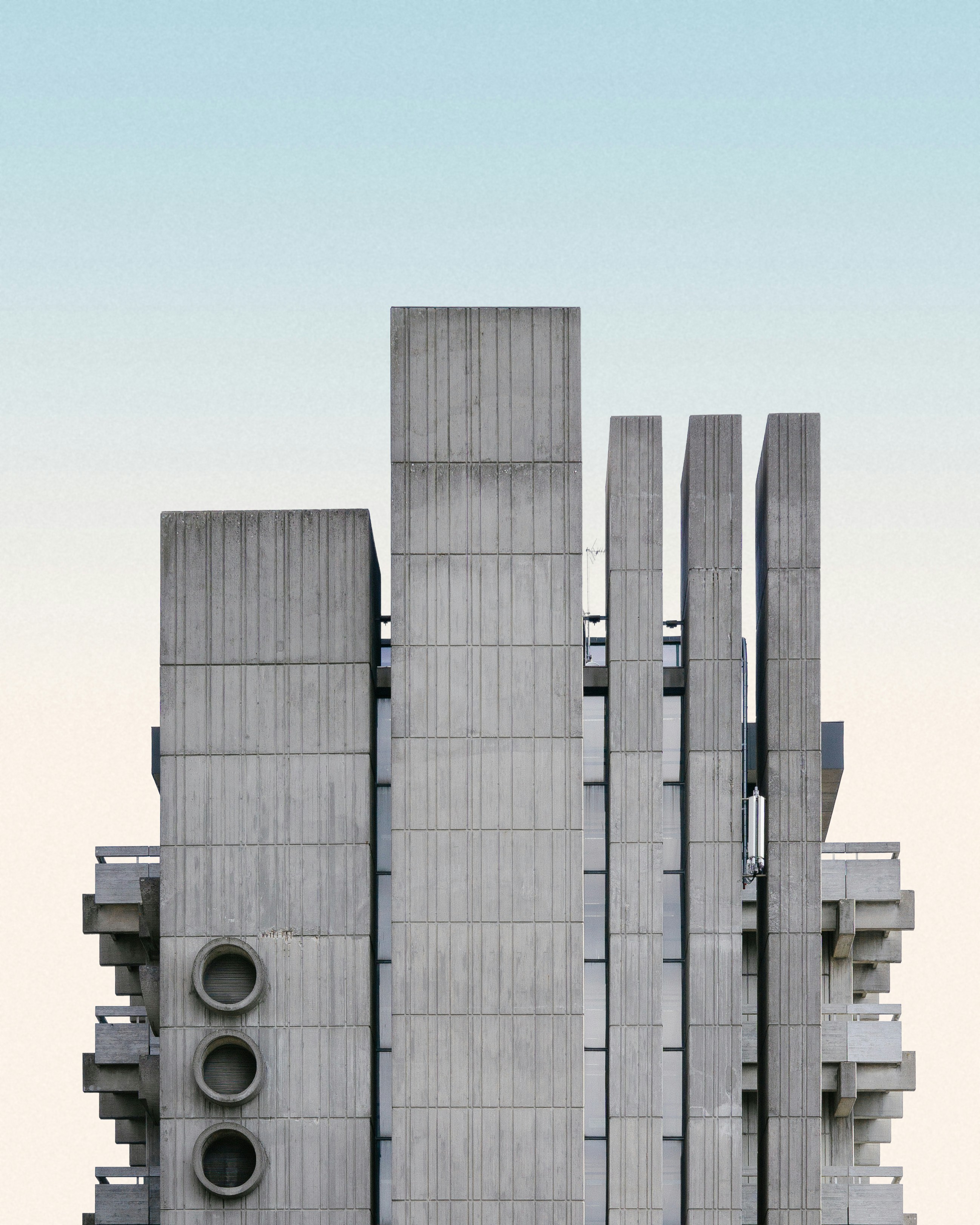 500+ Brutalist Architecture Pictures | Download Free Images on ...