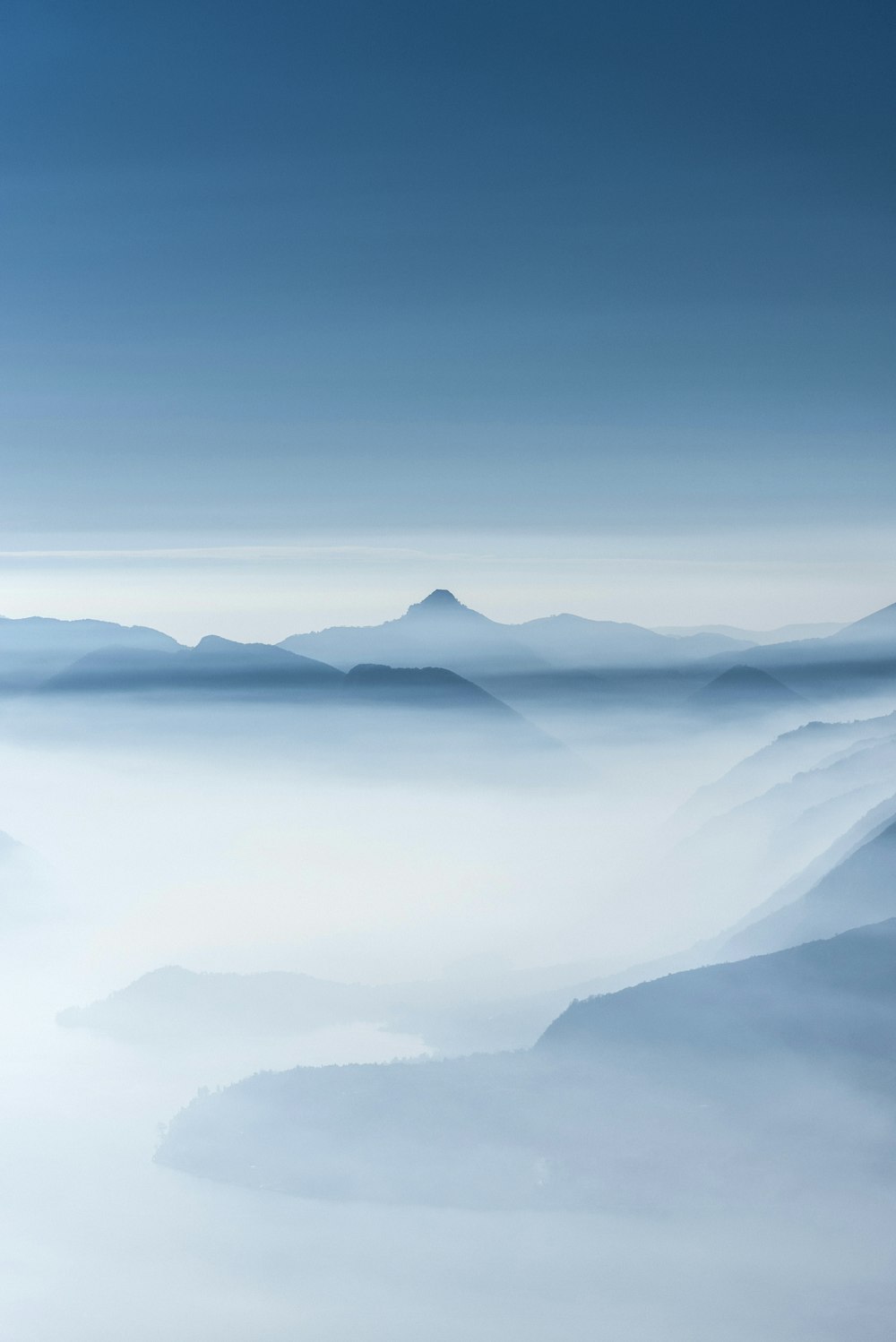 nuages blancs