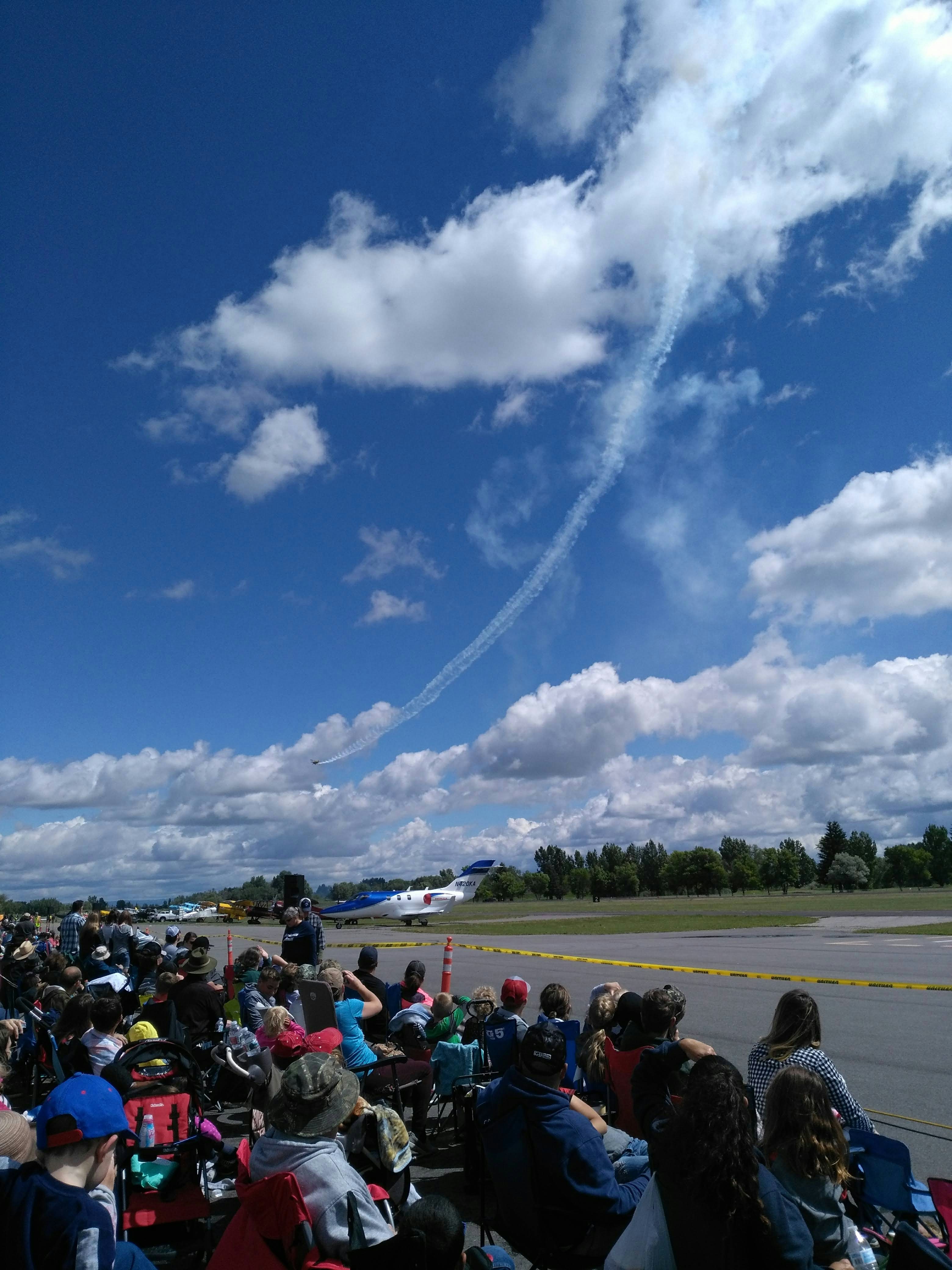 Tragic Incident at Dubai Air Show: Indian Fighter Jet Crash Claims Pilot’s Life