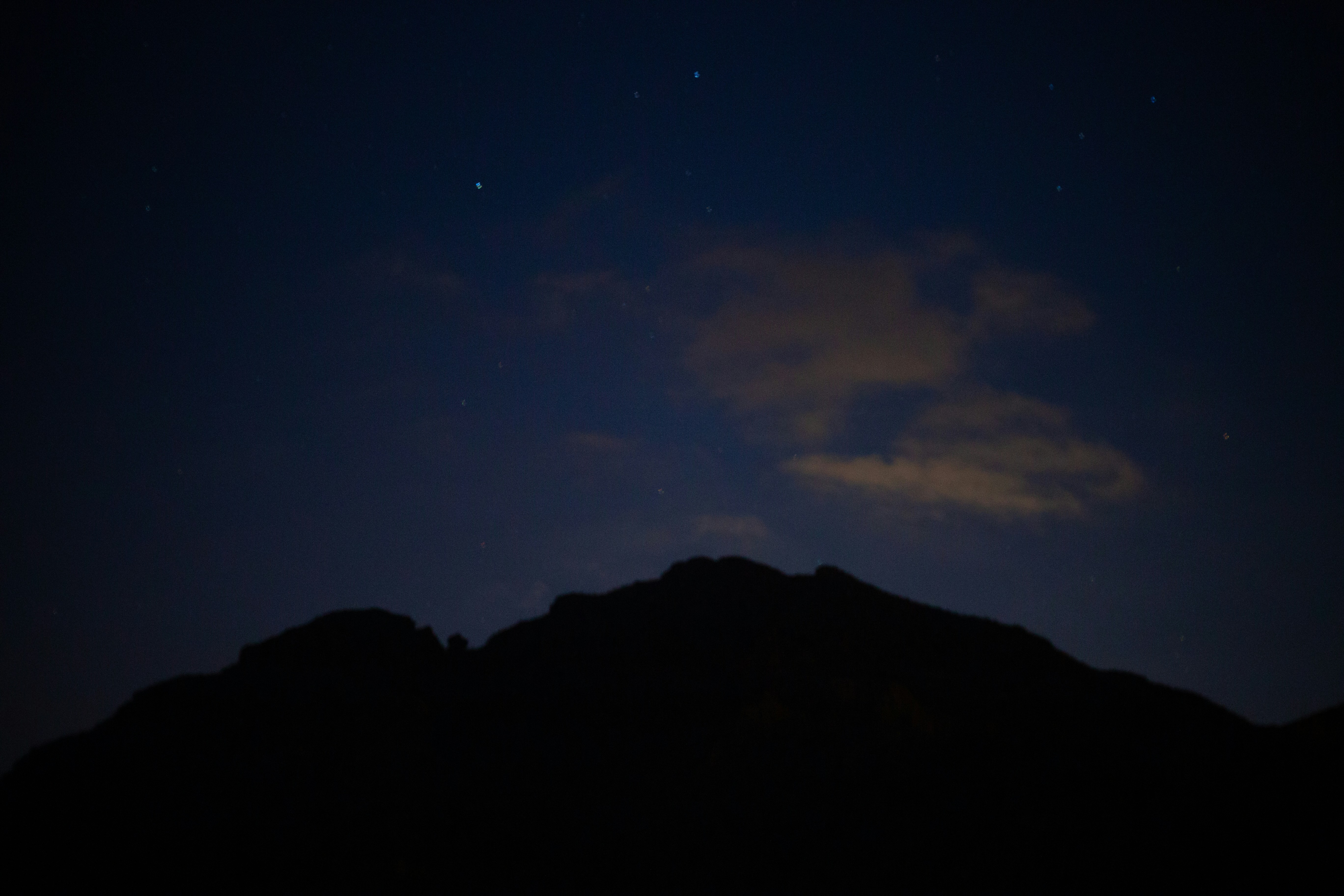 photo-1536987717124-ac82e8368942?ixlib=rb-1.2.1&ixid=eyJhcHBfaWQiOjEyMDd9&auto=format&fit=crop&w=1500&q=80