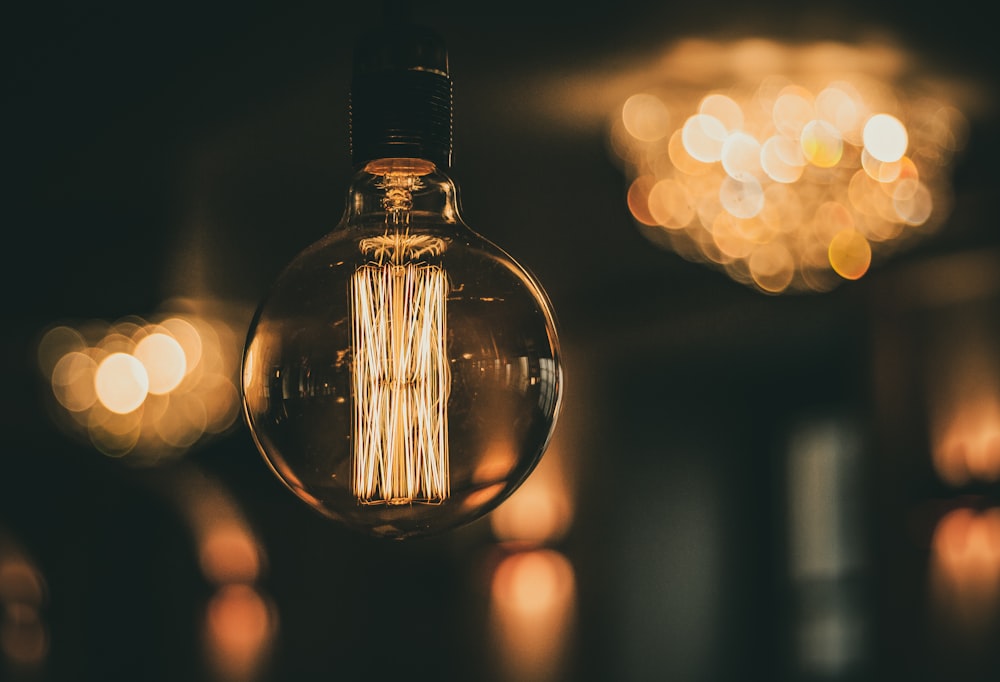 closeup photo of light bulb