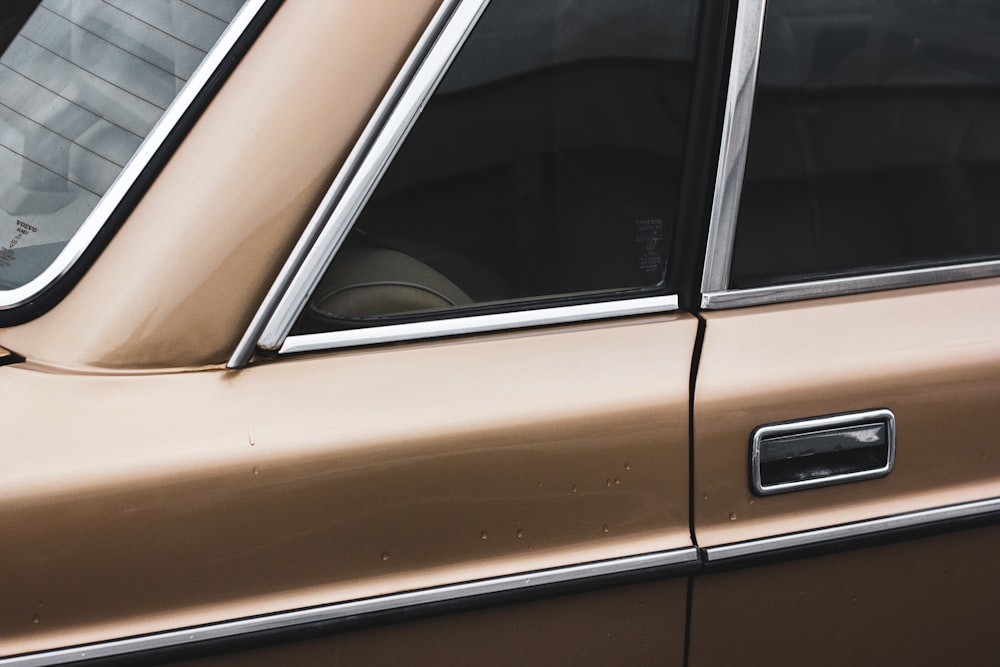 brown car door