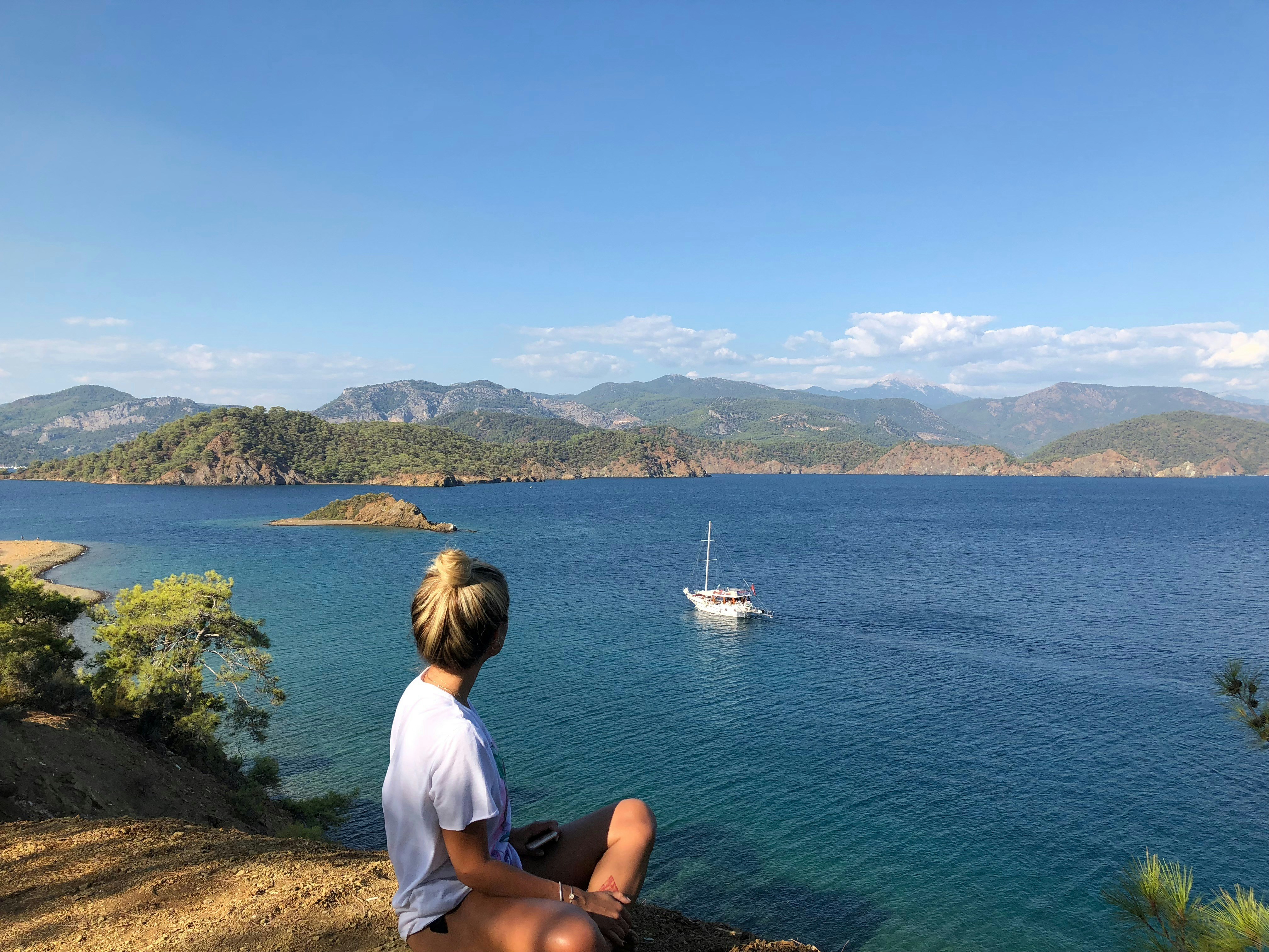 Stay online in the Togo with a prepaid eSIM from eSIMlii. Instant activation, no roaming charges, and reliable coverage.