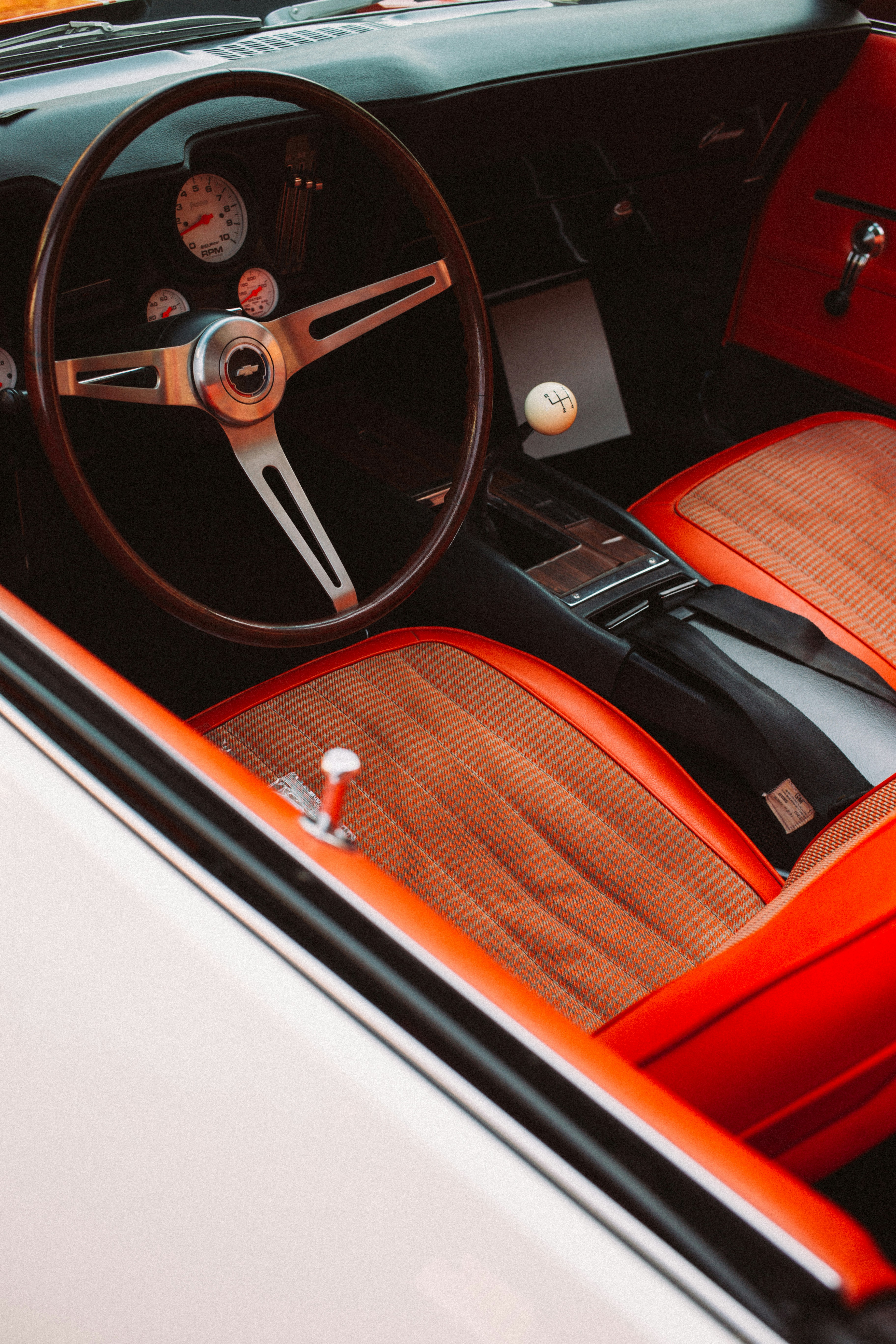 Credit Market Signals a Shift That Equities Are Ignoring