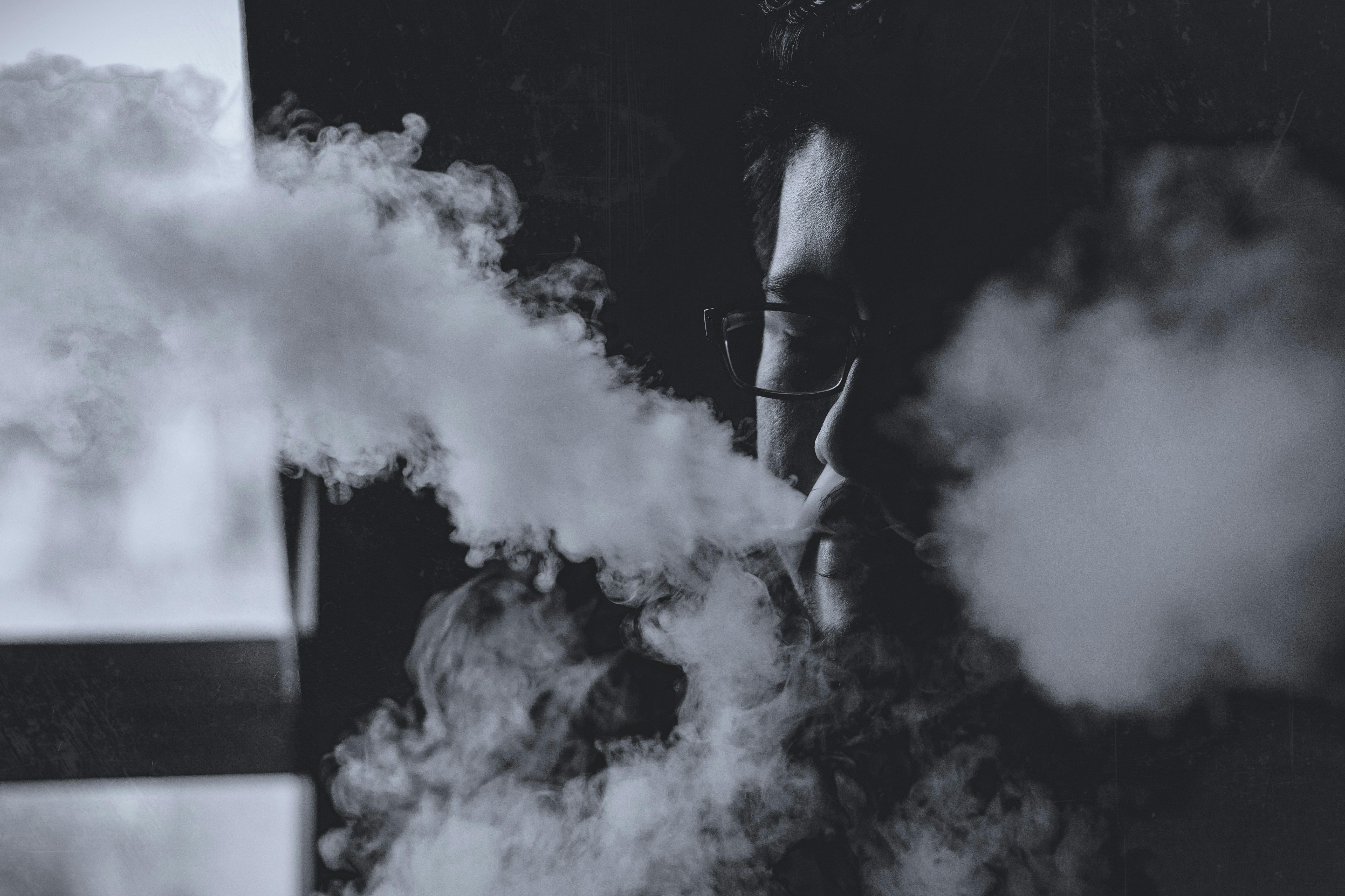 堕入地狱，堕入地狱电影在线高清免费观看