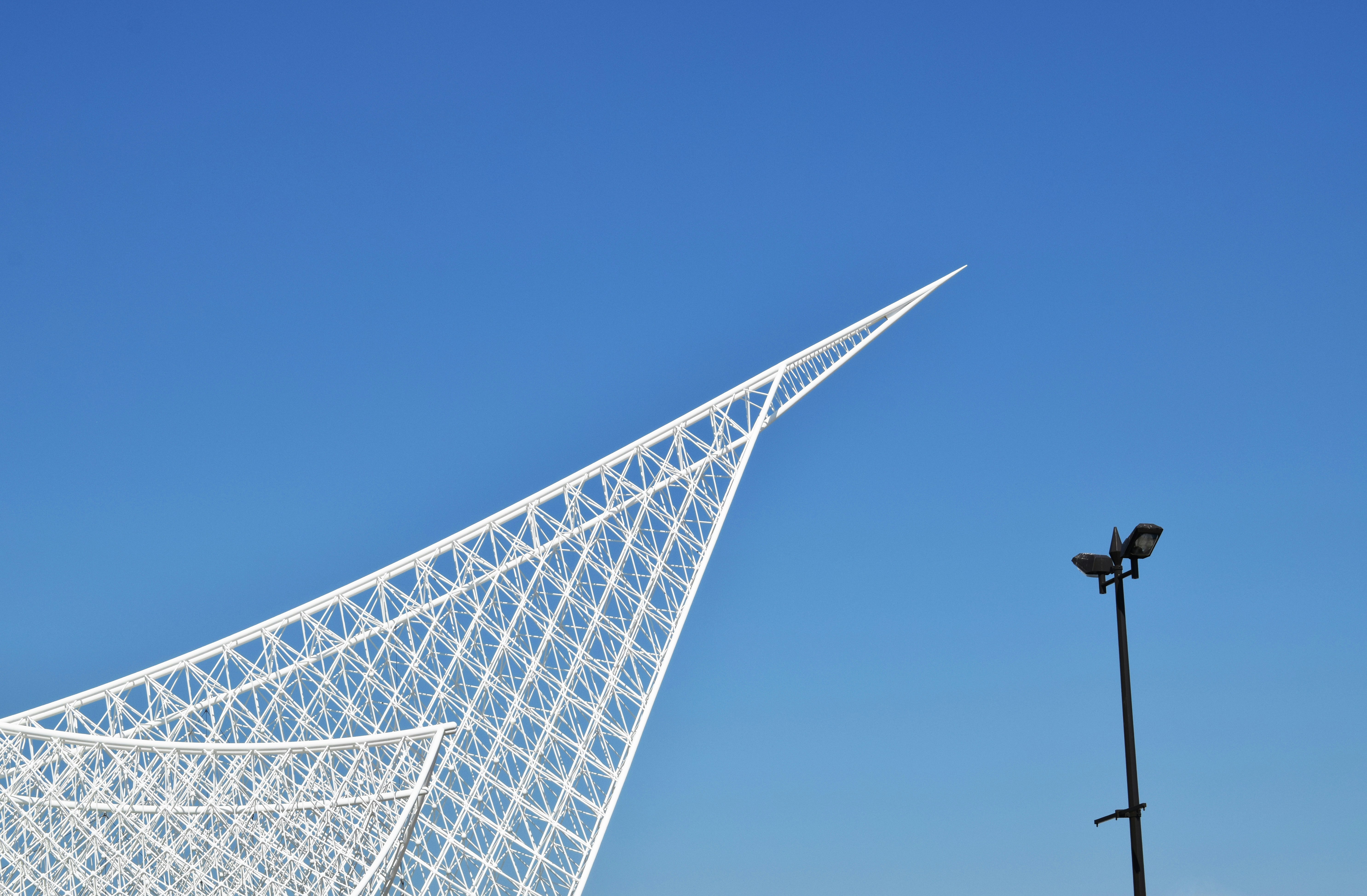 How Trade Transforms Economies: Beyond the Simple Free Trade Debate