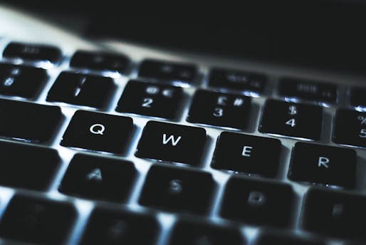 closeup photography of computer keyboard