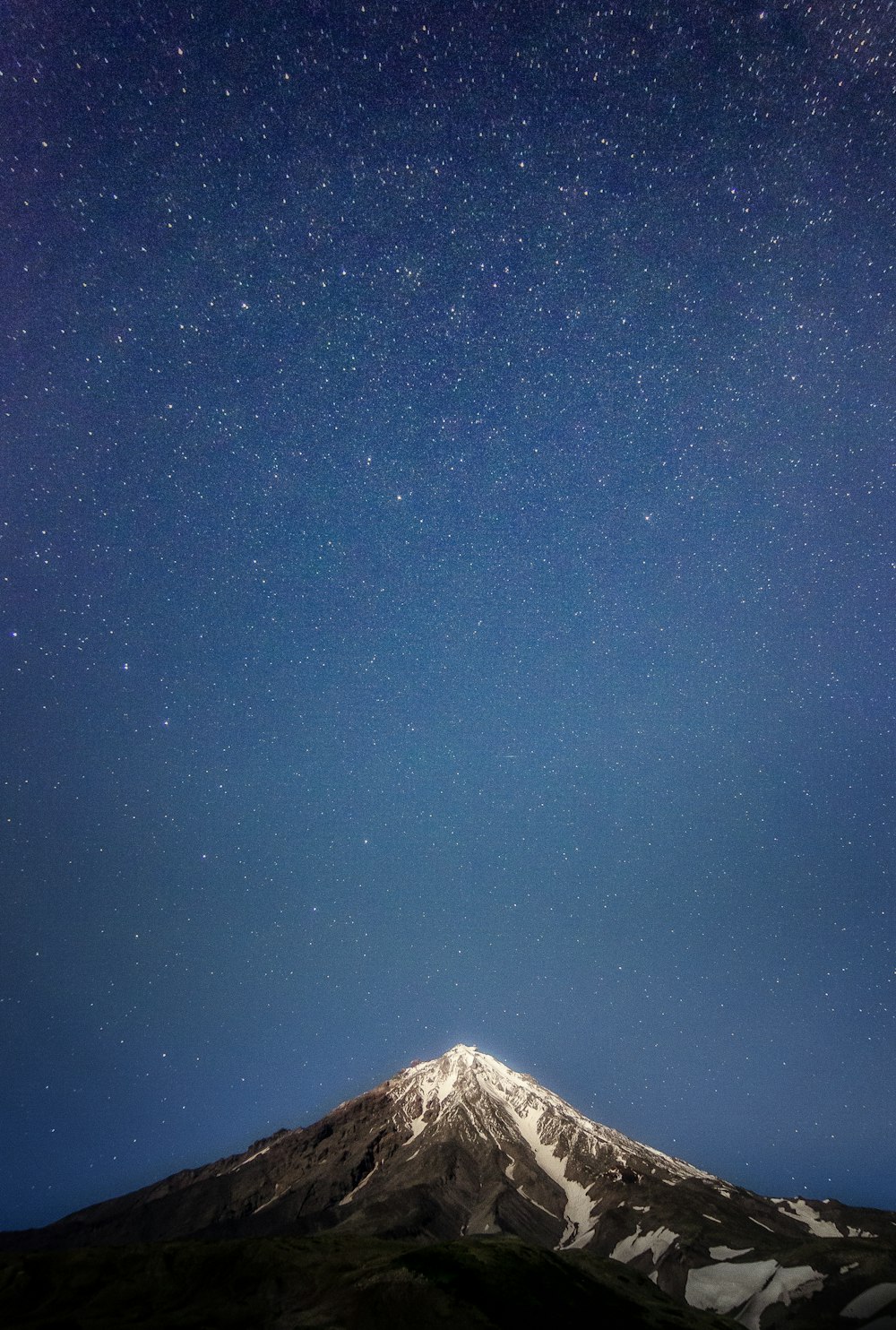 mountain covered with snow