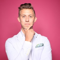 Dr. Pierre Dubois