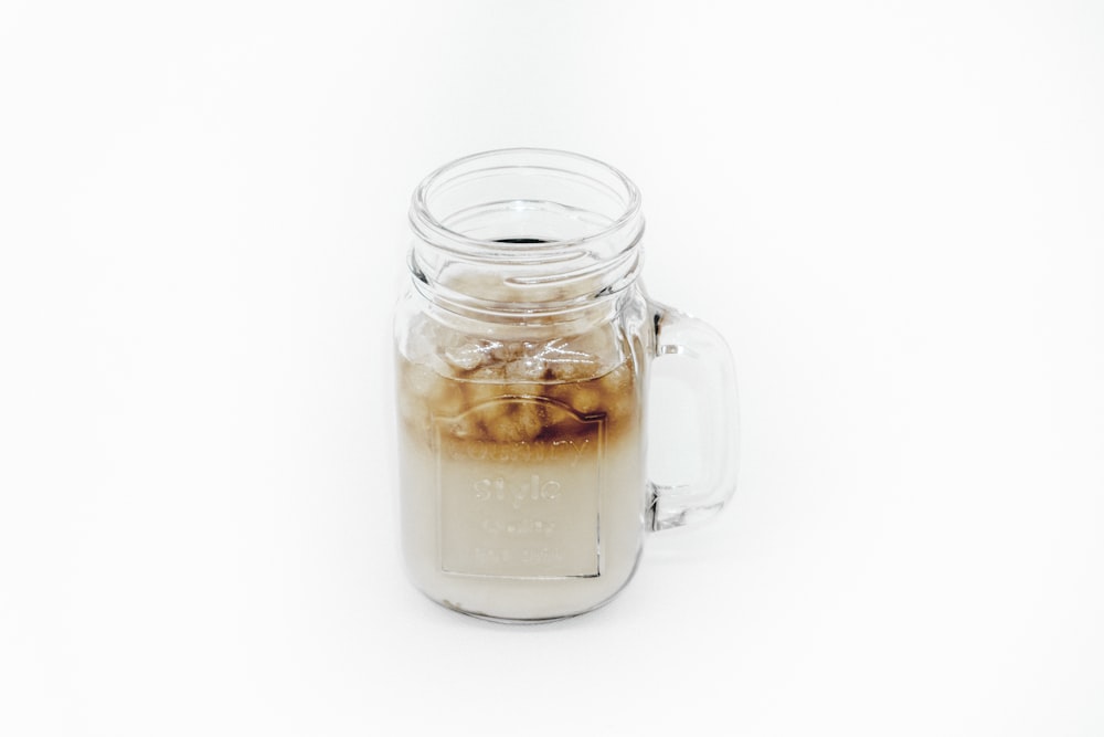 clear glass Mason jar