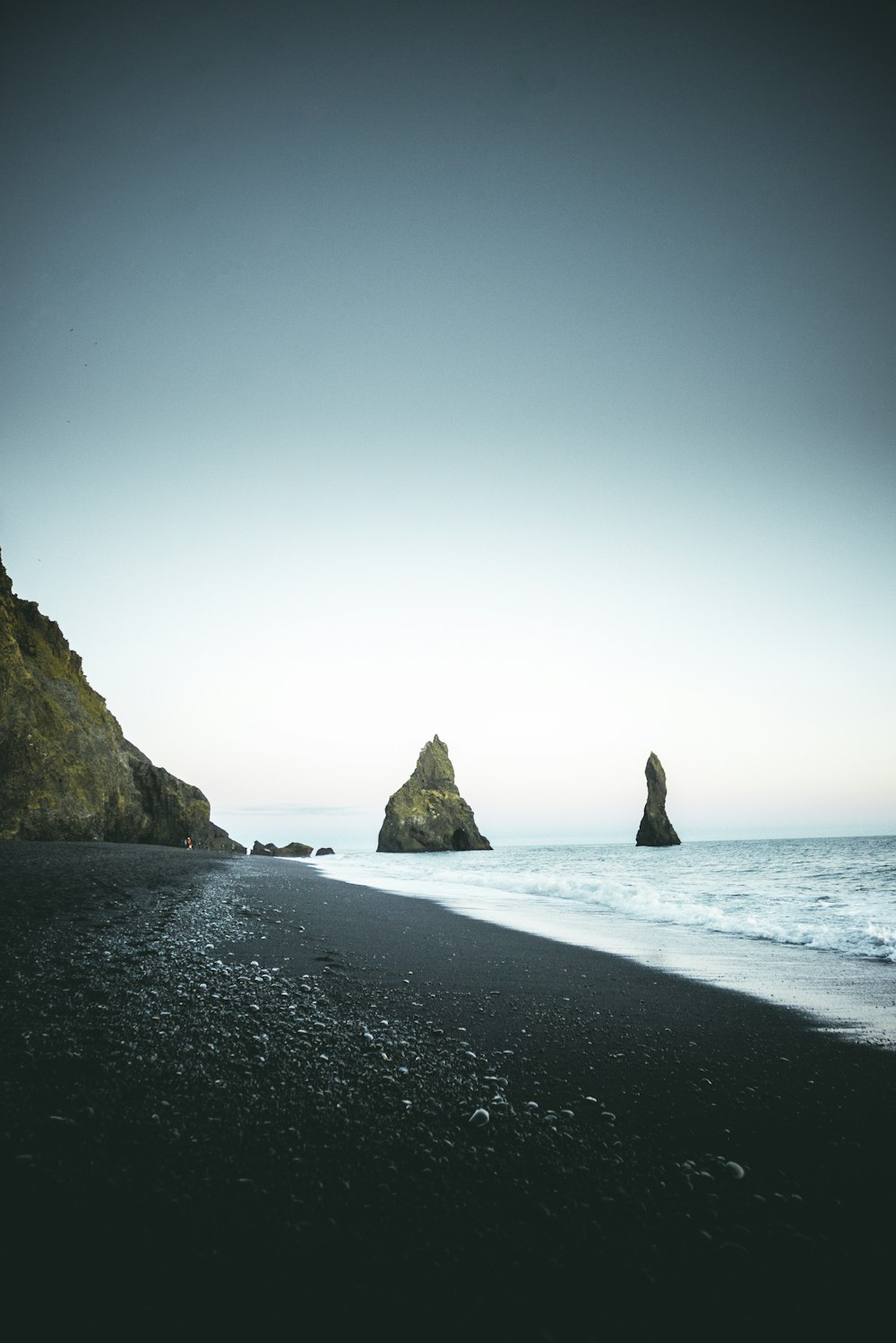 Blue | 1 best free blue, beach, coast and outdoor photos on Unsplash