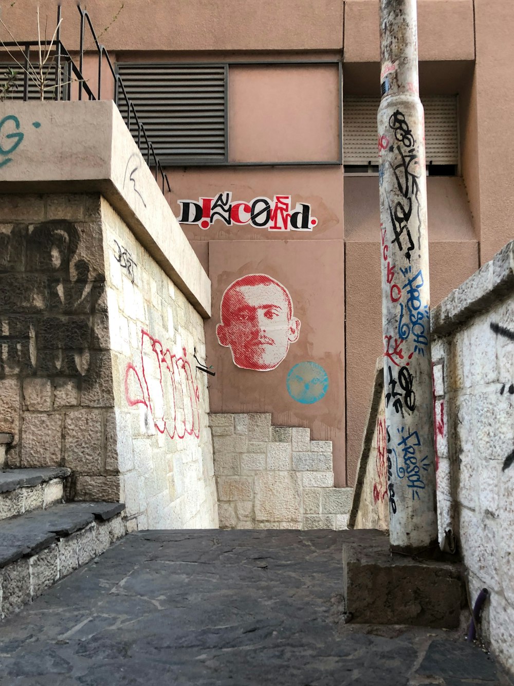 man graffiti