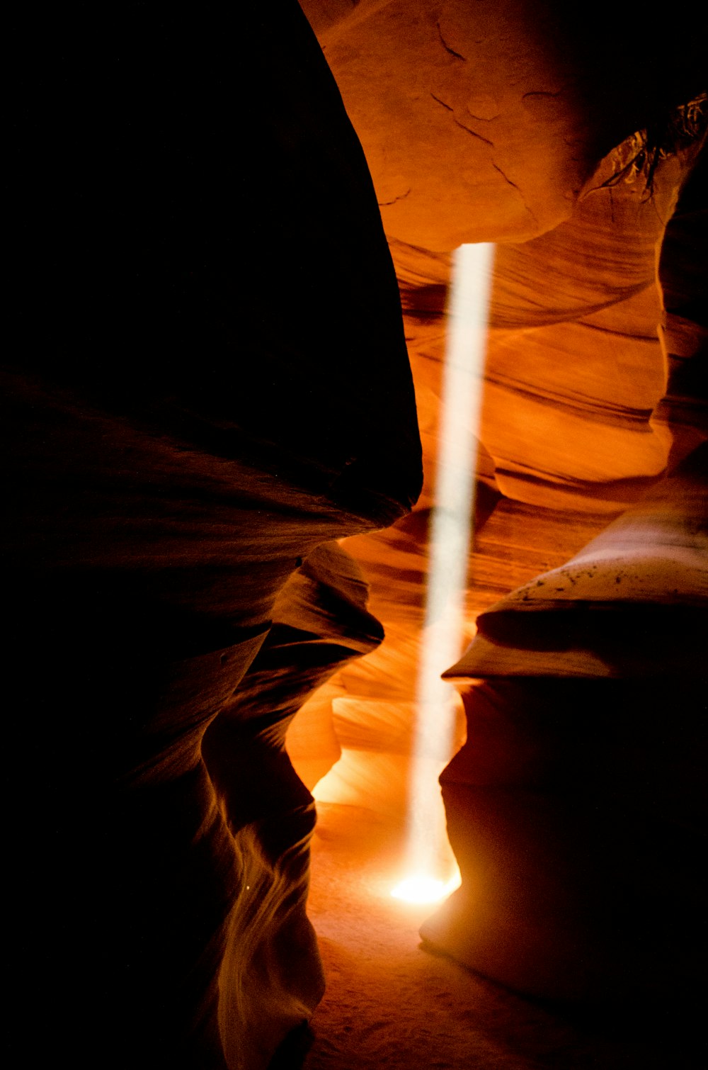 light ray through the canyon at daytime