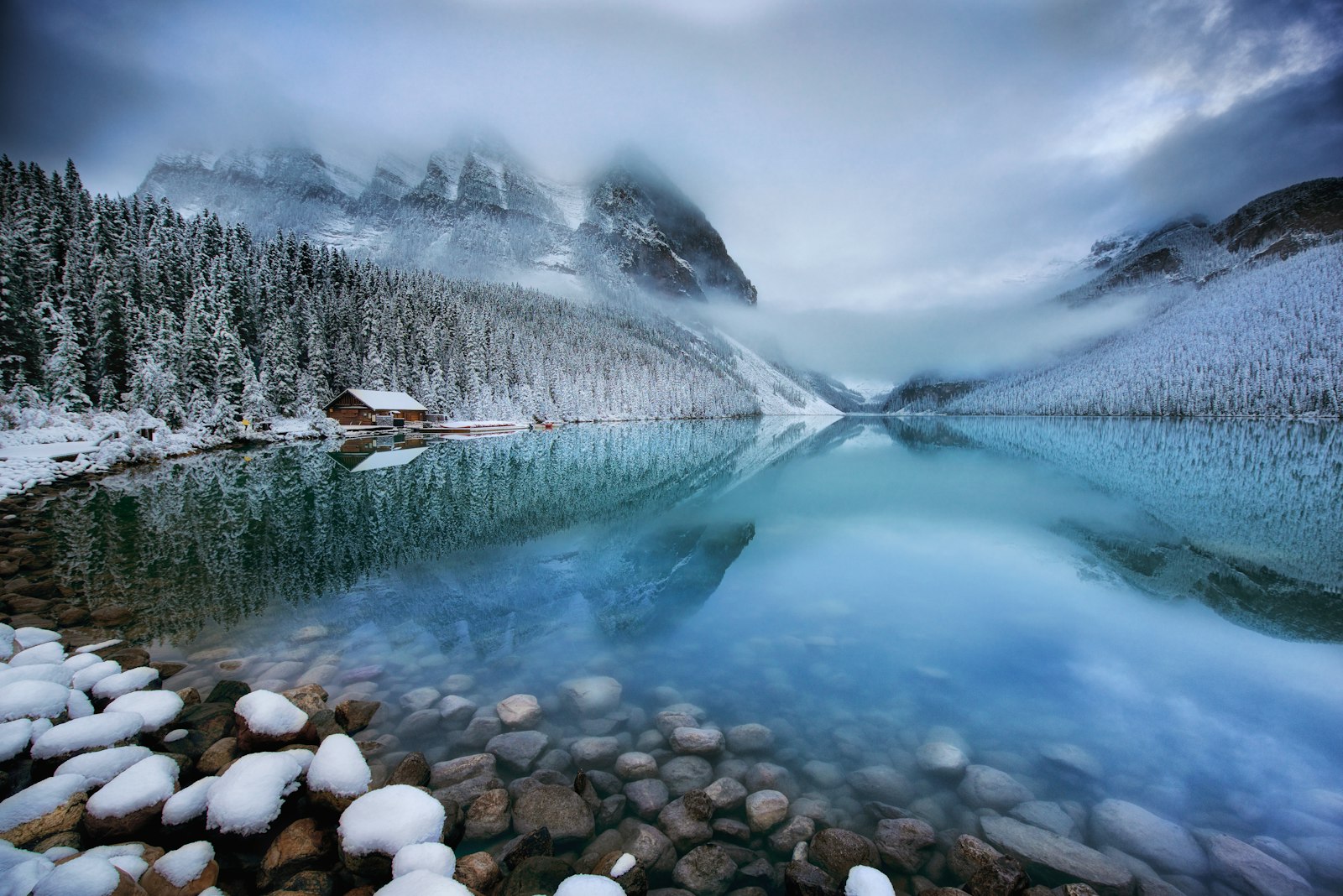 Nikon AF-S Nikkor 14-24mm F2.8G ED sample photo. Calm body of water photography