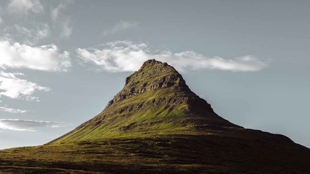 Hill photo spot Kirkjufellsfoss Snæfellsbær