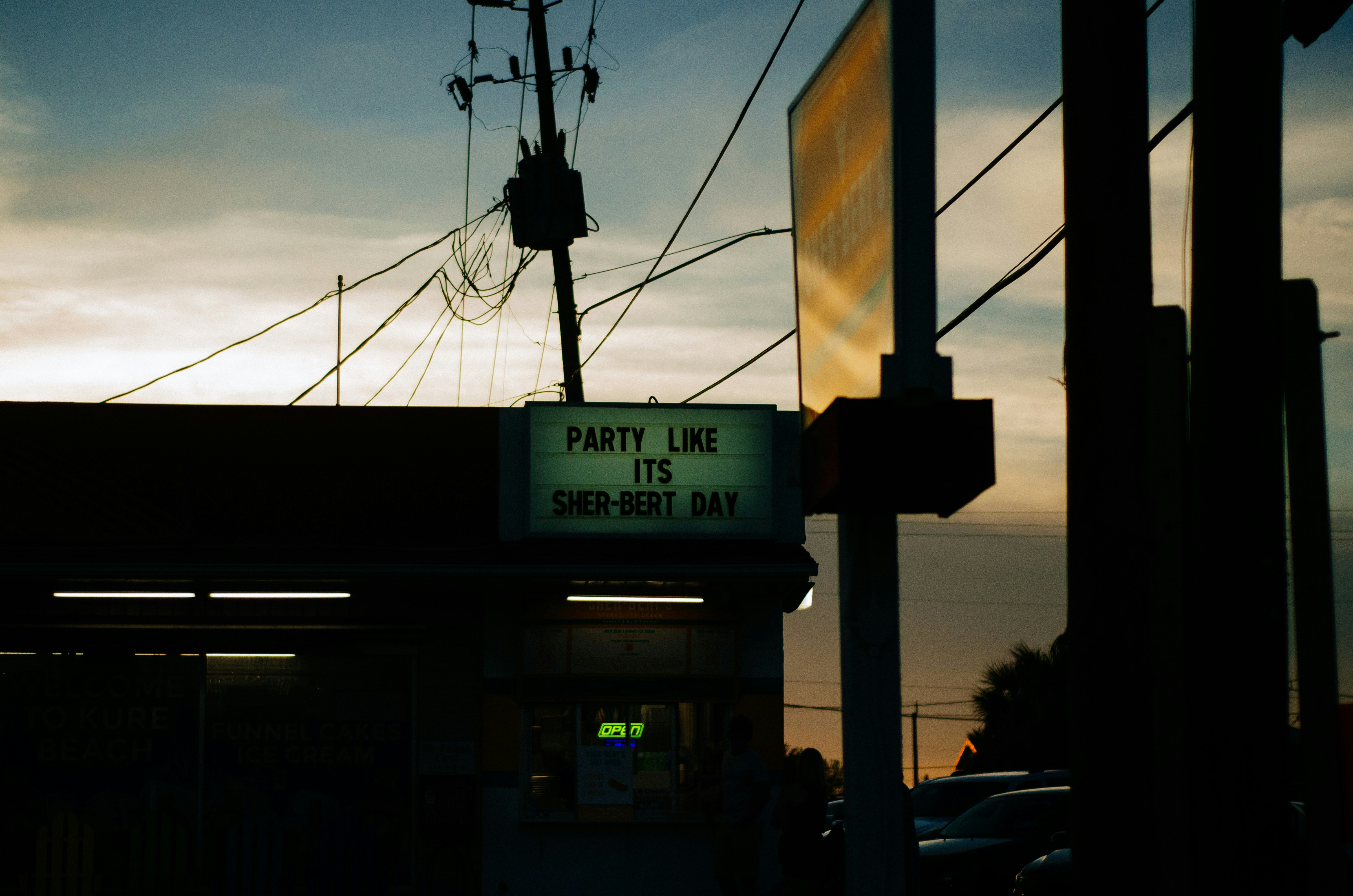 Photo by rockyhirajeta