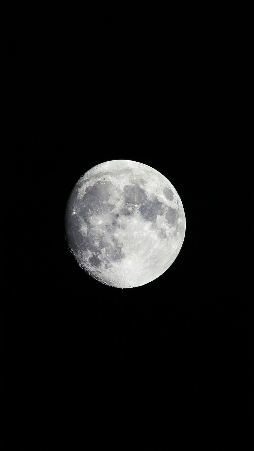 moon at nighttime