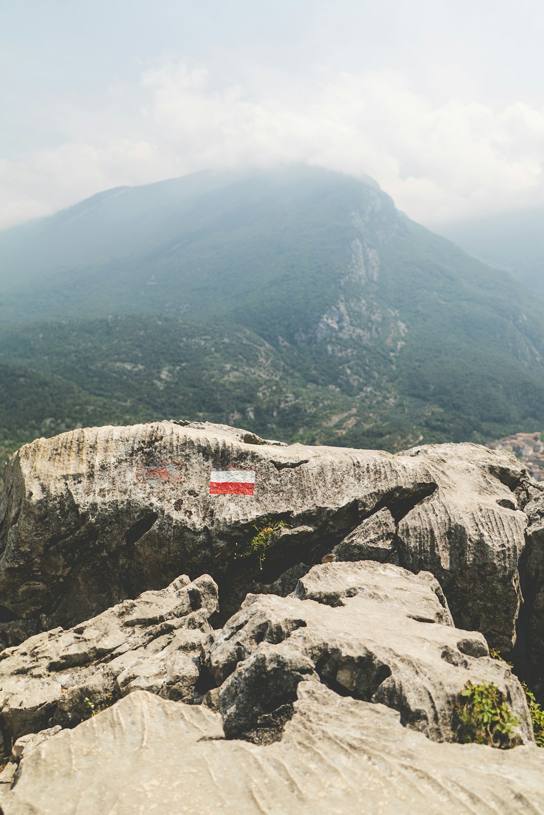 travelers stories about Hill station in Lake Garda, Italy