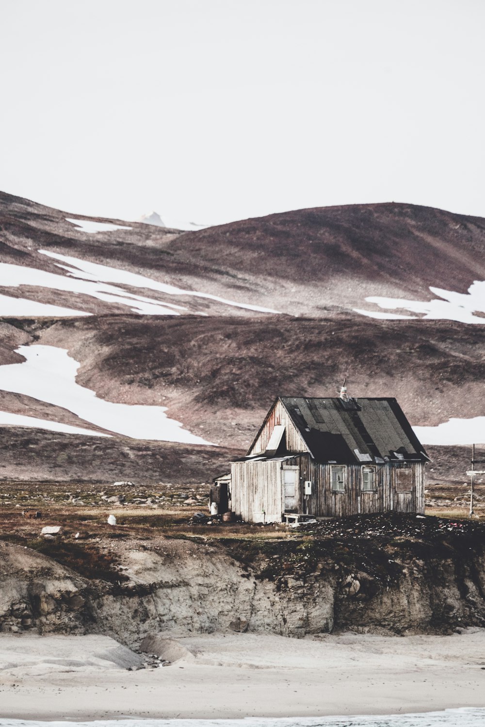 brown wooden house