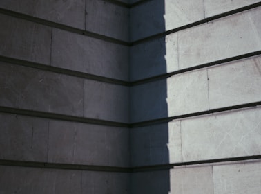 An industrial minimalist construction site showcasing Celltech’s green-toned lightweight concrete slabs.