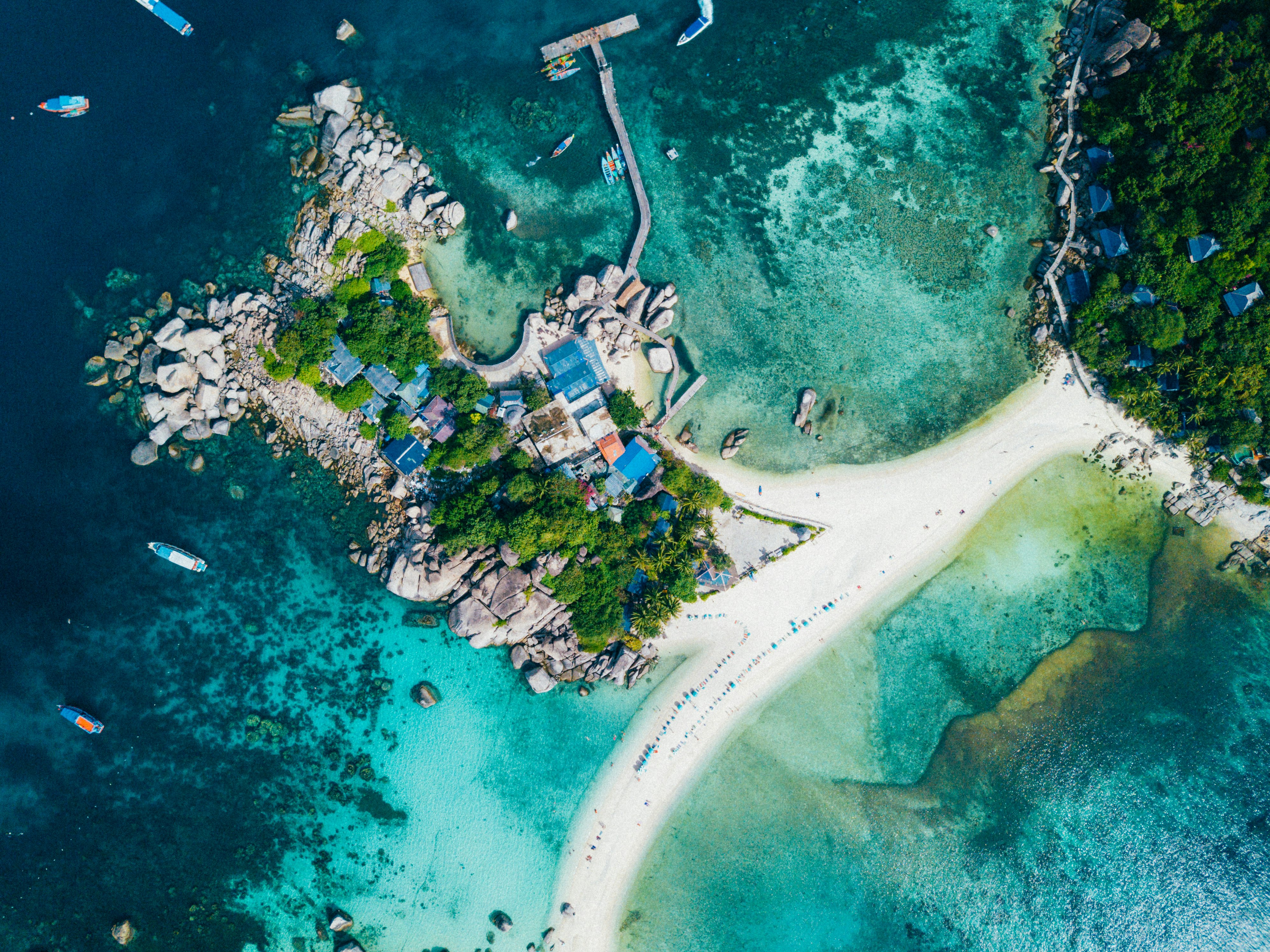 aerial photography of island during daytime